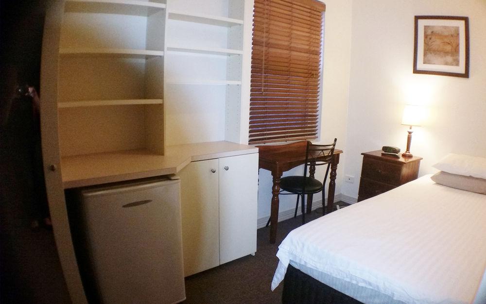 Ashfield Manor Sydney Hotel ภายนอก รูปภาพ