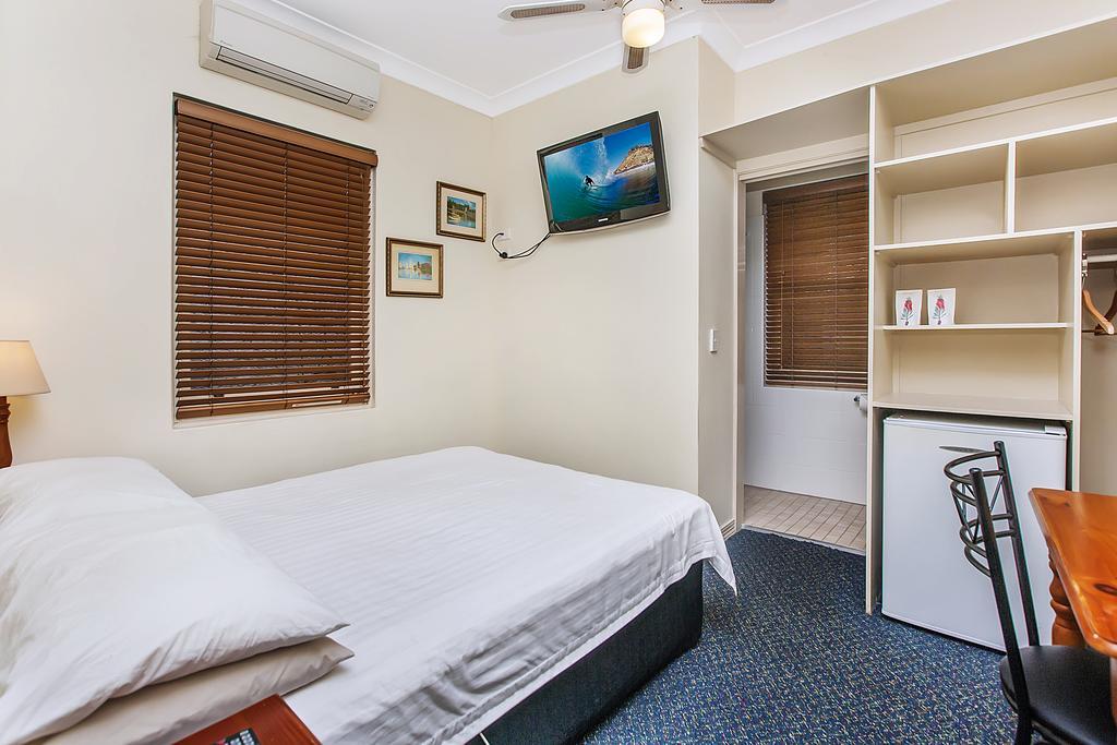 Ashfield Manor Sydney Hotel ภายนอก รูปภาพ