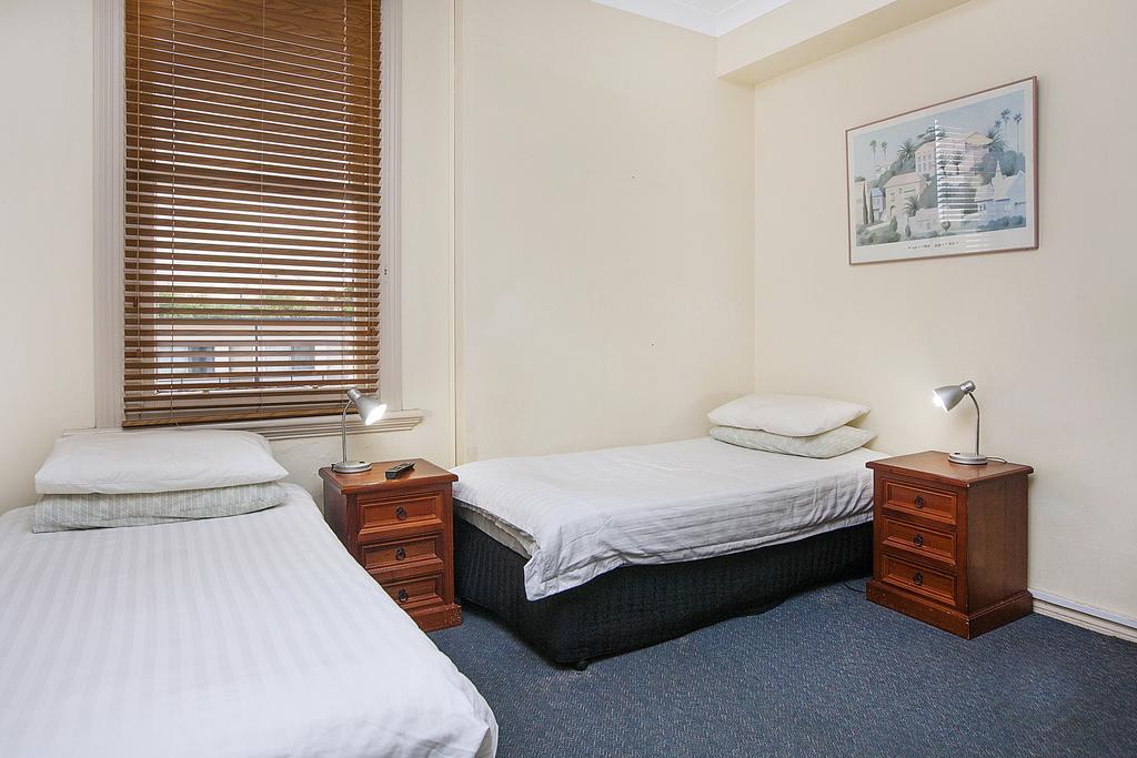 Ashfield Manor Sydney Hotel ภายนอก รูปภาพ