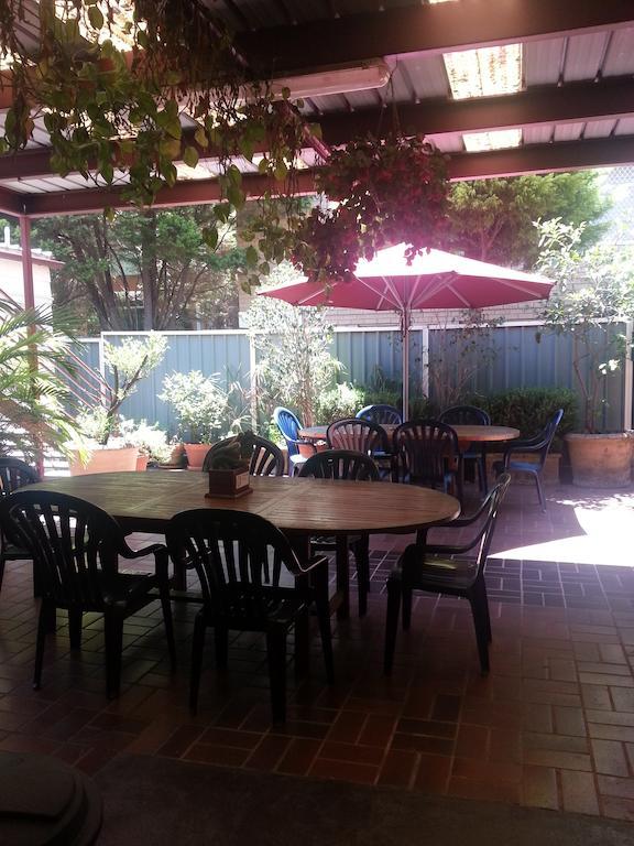 Ashfield Manor Sydney Hotel ภายนอก รูปภาพ
