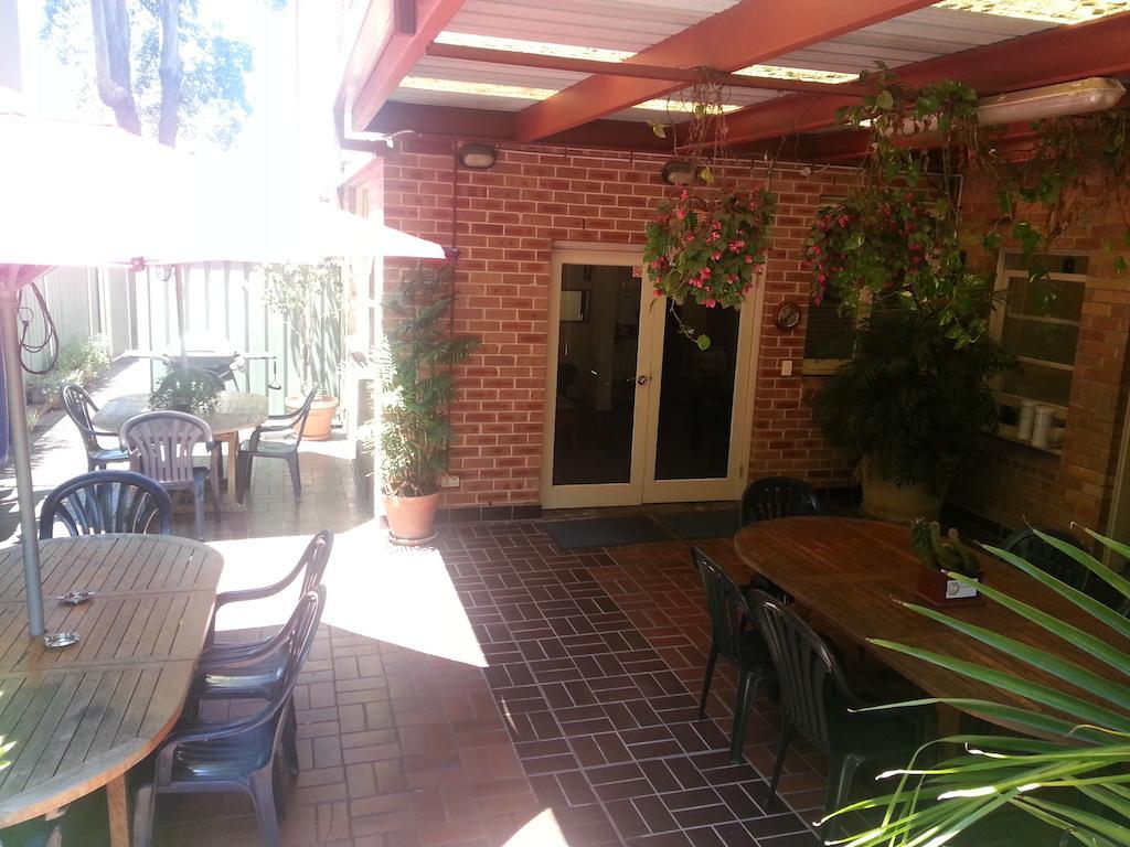 Ashfield Manor Sydney Hotel ภายนอก รูปภาพ
