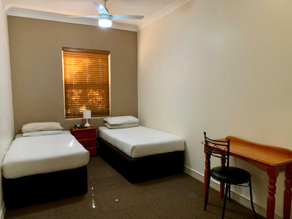 Ashfield Manor Sydney Hotel ภายนอก รูปภาพ