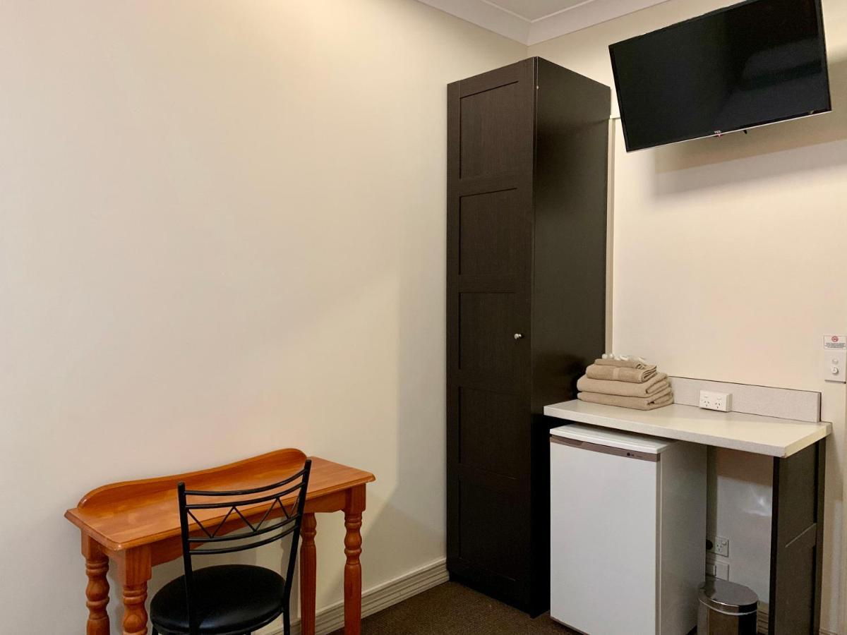 Ashfield Manor Sydney Hotel ภายนอก รูปภาพ