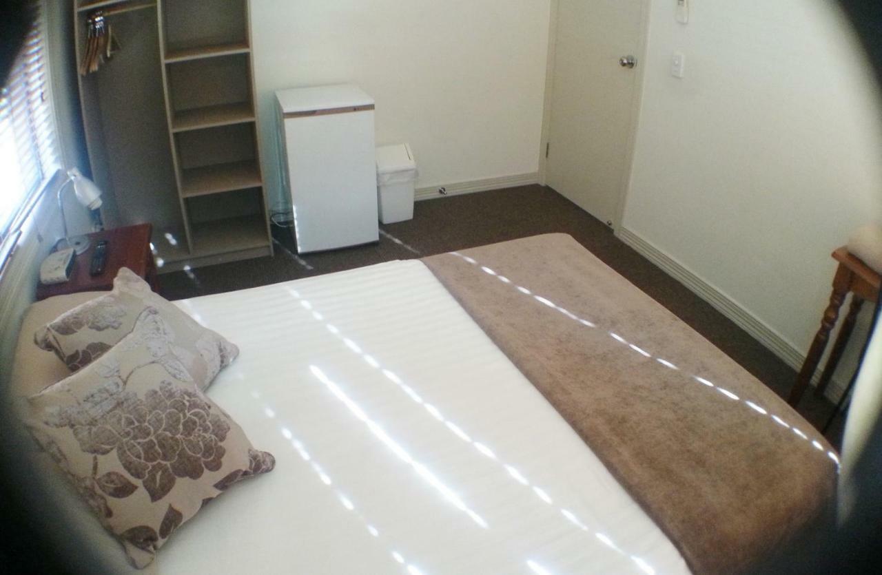 Ashfield Manor Sydney Hotel ภายนอก รูปภาพ